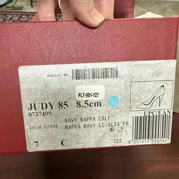 Salvatore Ferragamo Navy Blue Judy Leather Heel size 7 - Picture 2 of 6